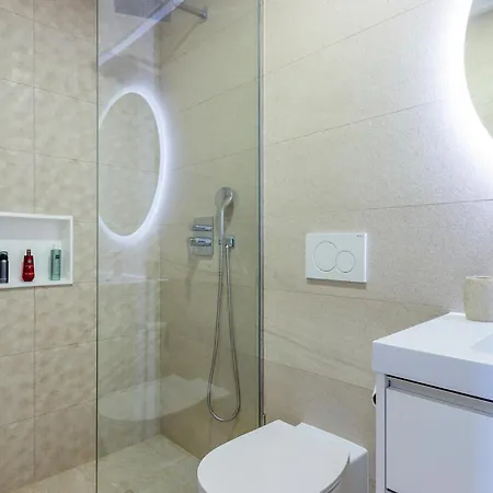 Apartman Beach Front Apartment